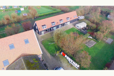4-persoons woning op manege vlakbij strand op ponyhof Aagtekerke VMP096